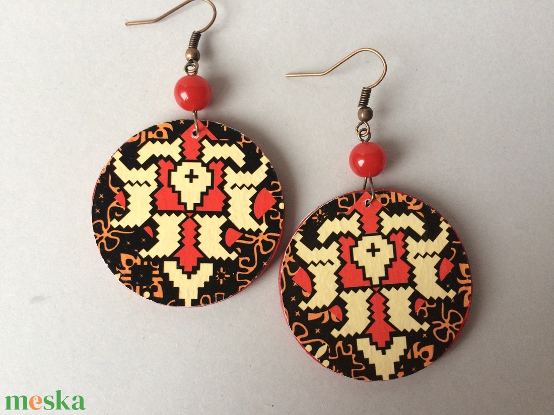 Batik nagy köre fülbevaló - ékszer - fülbevaló - lógós kerek fülbevaló - Meska.hu Batik nagy köre fülbevaló - ékszer - fülbevaló - lógós kerek fülbevaló - Meska.hu