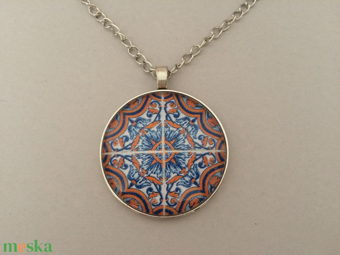 Korallos azulejo No.4 nyaklánc - ékszer - nyaklánc - medálos nyaklánc - Meska.hu
