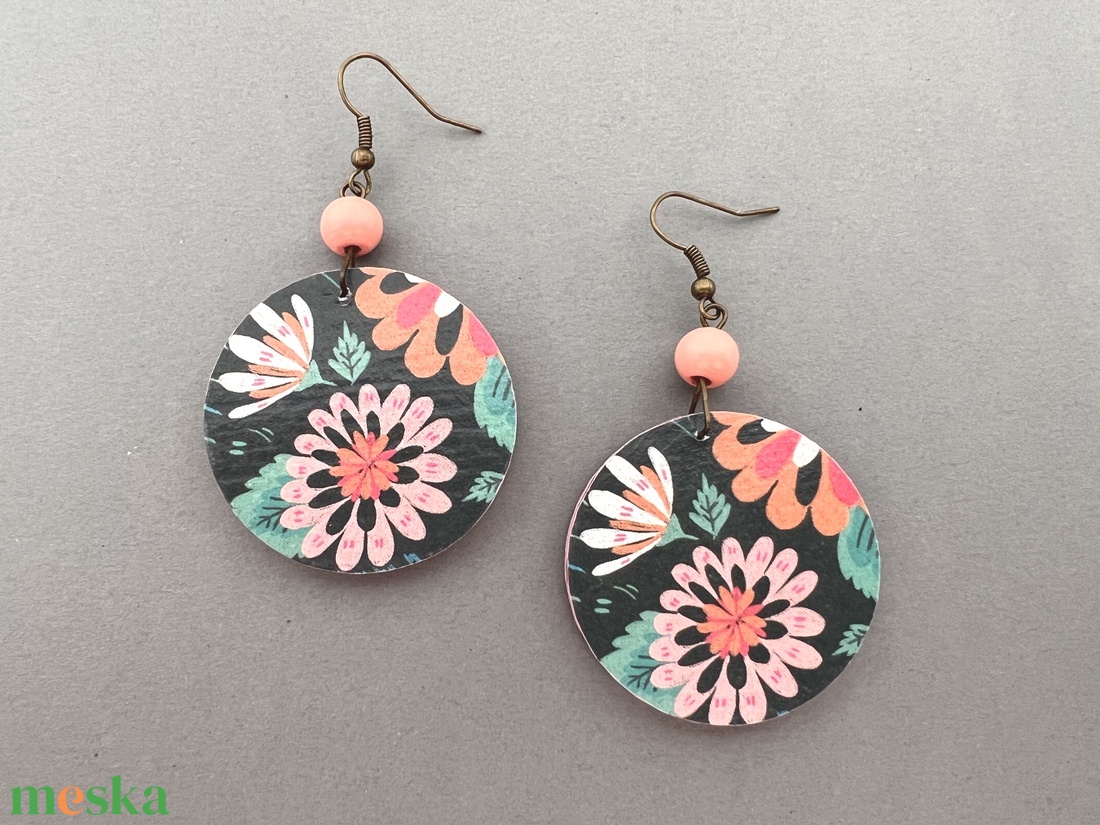 Skót virágok köre No.3 fülbevaló - ékszer - fülbevaló - lógós kerek fülbevaló - Meska.hu
