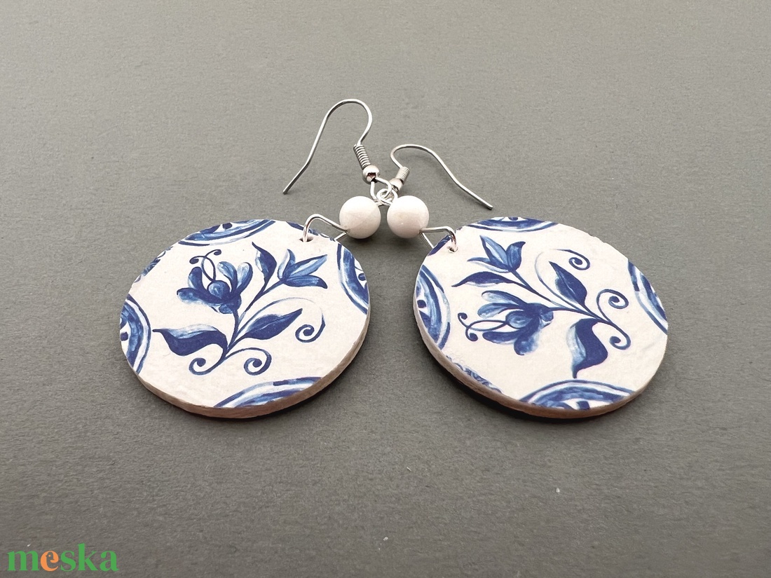Azori azulejo No.4 fülbevaló - ékszer - fülbevaló - lógós kerek fülbevaló - Meska.hu