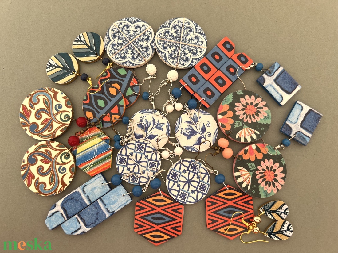 Azori azulejo No.4 fülbevaló - ékszer - fülbevaló - lógós kerek fülbevaló - Meska.hu