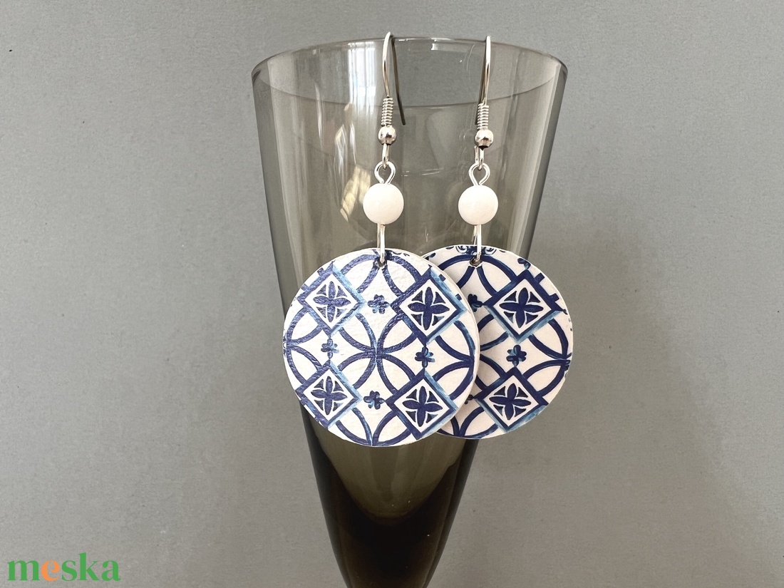 Azori azulejo No.5 fülbevaló - ékszer - fülbevaló - lógós kerek fülbevaló - Meska.hu