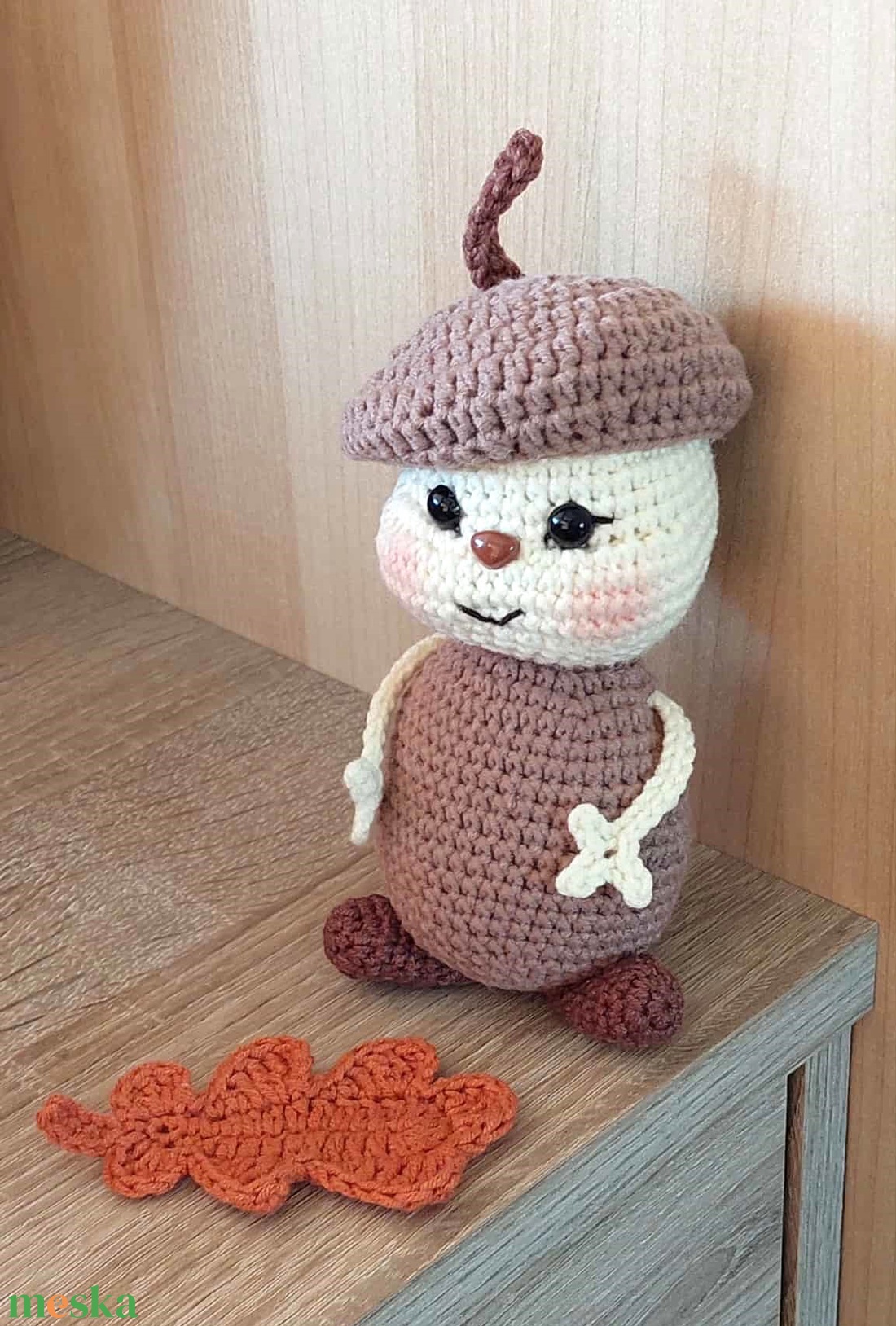 Őszike, a makk baba - PDF mintaleírás - diy (csináld magad) - szabásminta, útmutató - horgolási minta - Meska.hu Őszike, a makk baba - PDF mintaleírás - diy (csináld magad) - szabásminta, útmutató - horgolási minta - Meska.hu