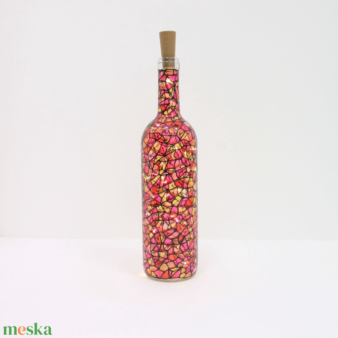 Kézzel festett, egyedi díszüveg LED világítással - otthon & életmód - dekoráció - asztal és polc dekoráció - díszüveg - Meska.hu