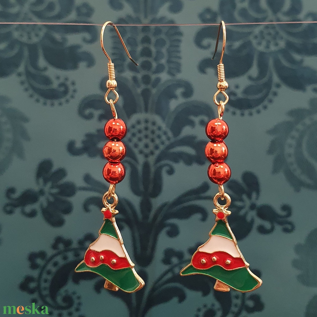 Beakasztós karácsonyi fülbevaló - ékszer - fülbevaló - lógó fülbevaló - Meska.hu