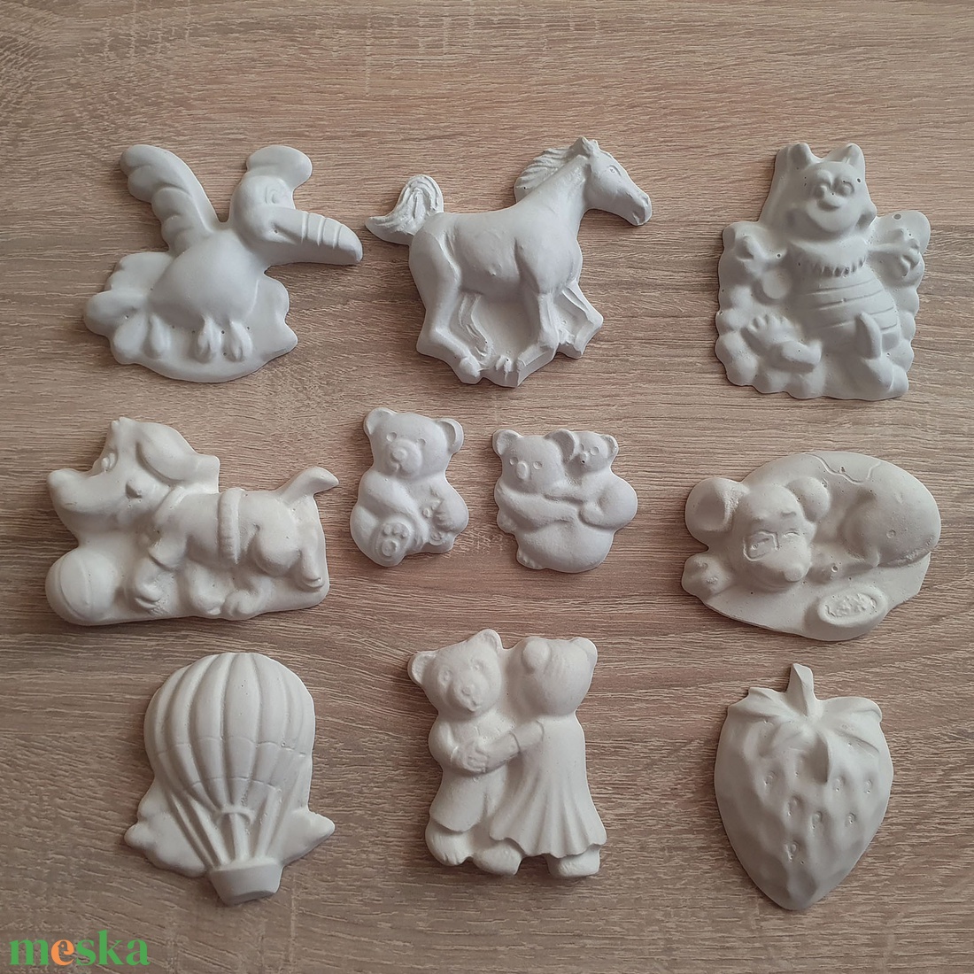 Festhető gipsz figura csomag (állatkák, méhecske, macik, hőlégballon, eper) - - Meska.hu Festhető gipsz figura csomag (állatkák, méhecske, macik, hőlégballon, eper) - - Meska.hu