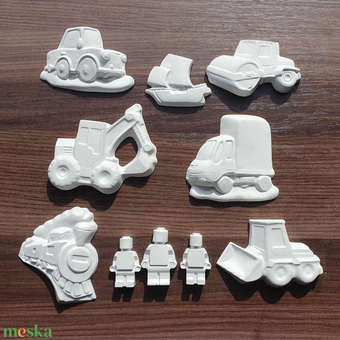  Festhető gipsz figura csomag - 10 db - vegyes (munkagépek, autó, Lego, hajó) - diy (csináld magad) - egységcsomag - Meska.hu