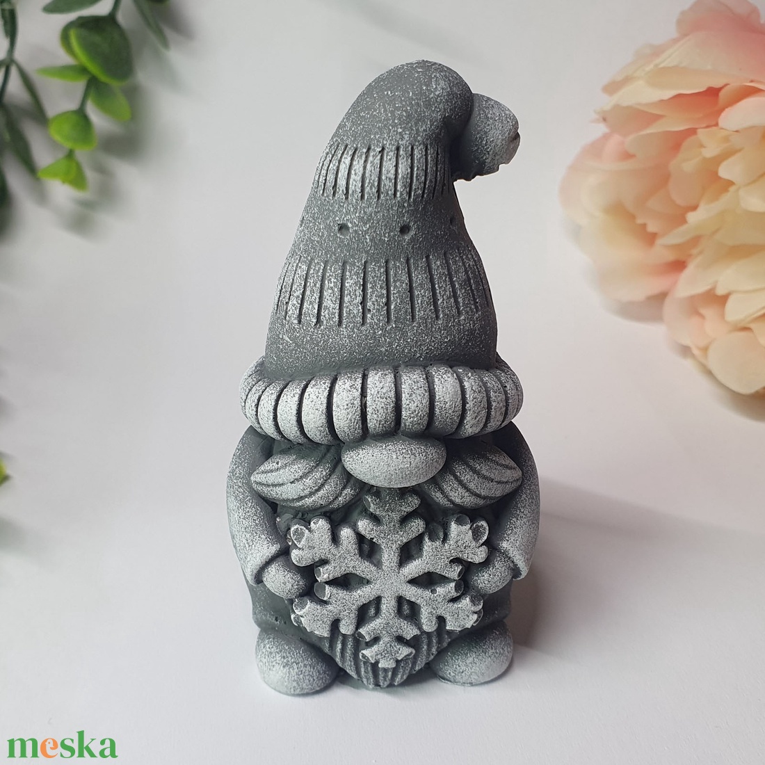 Karácsonyi Manó (gipsz figura) - otthon & életmód - dekoráció - dísztárgy - Meska.hu