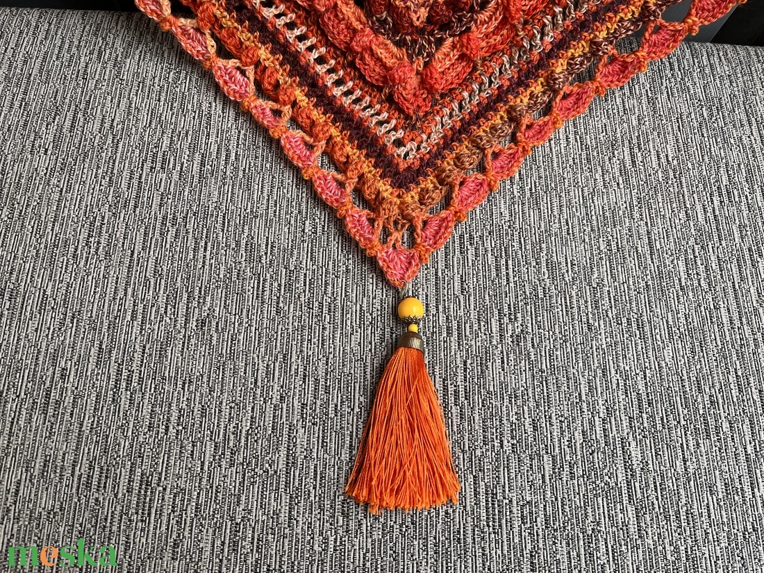 Narancssárga horgolt kendő - ruha & divat - sál, sapka, kendő - vállkendő - Meska.hu