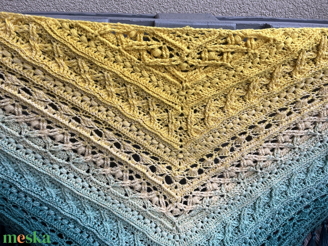 Sárga-türkiz horgolt kendő - ruha & divat - sál, sapka, kendő - vállkendő - Meska.hu