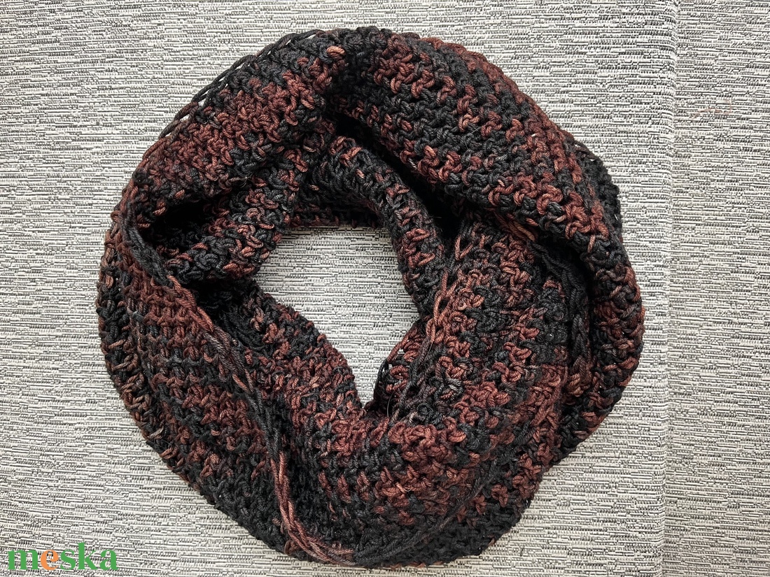 Barna-fekete gyapjú körsál - ruha & divat - sál, sapka, kendő - sál - Meska.hu