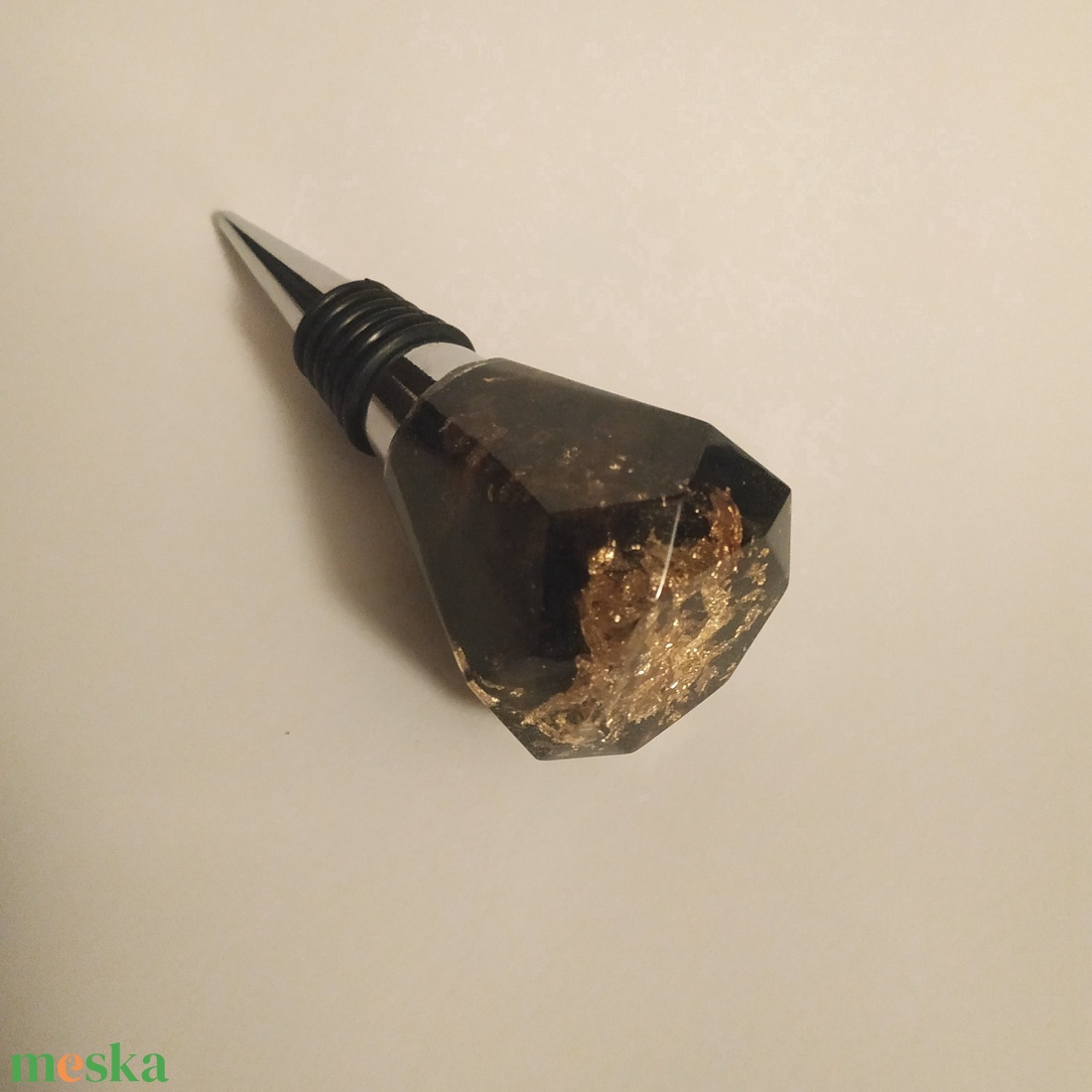 Bordugó - Fekete / arany - otthon & életmód - konyhafelszerelés, tálalás - tálalás - bortartó - Meska.hu