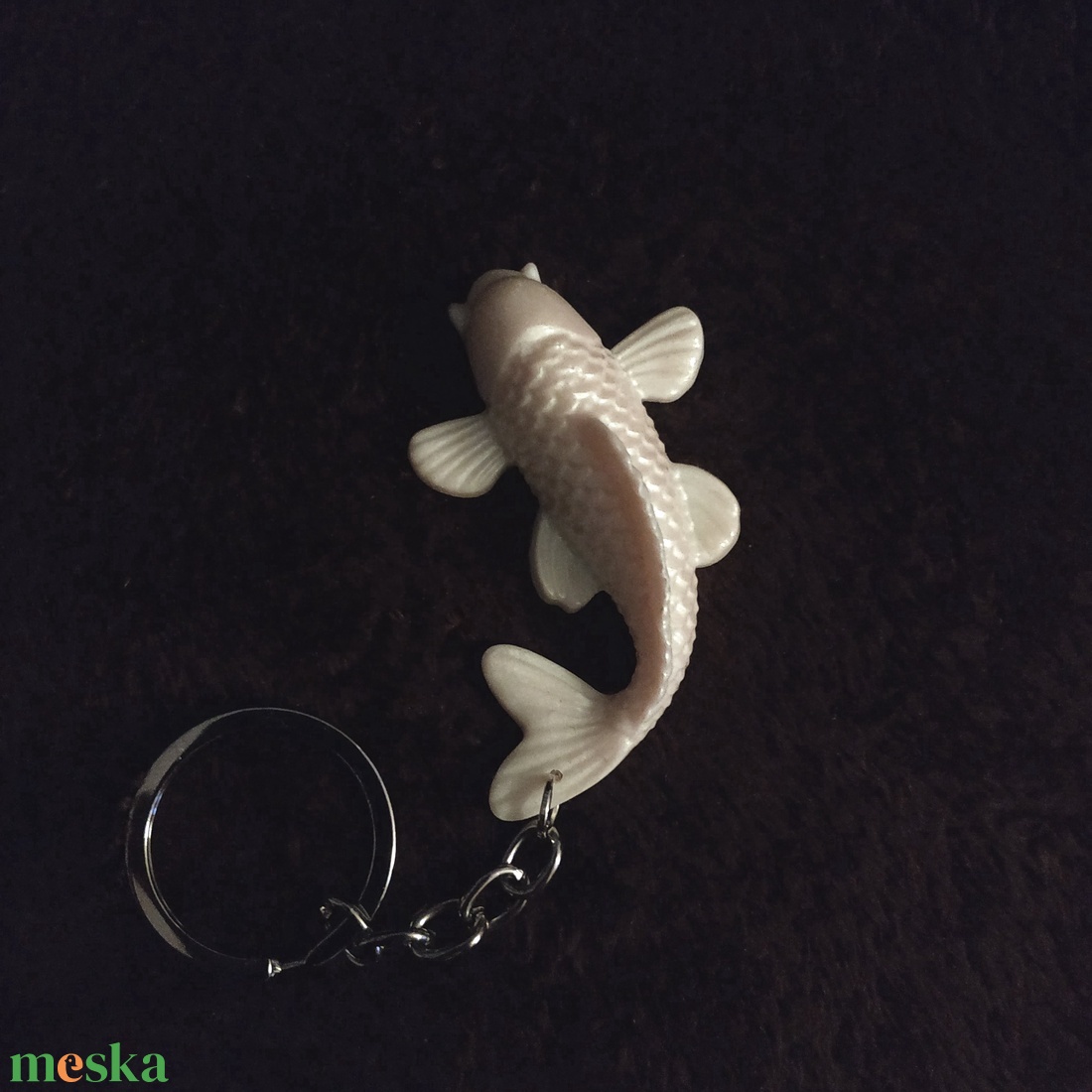 Hal kulcstartó - fehér - táska & tok - kulcstartó & táskadísz - kulcstartó - Meska.hu