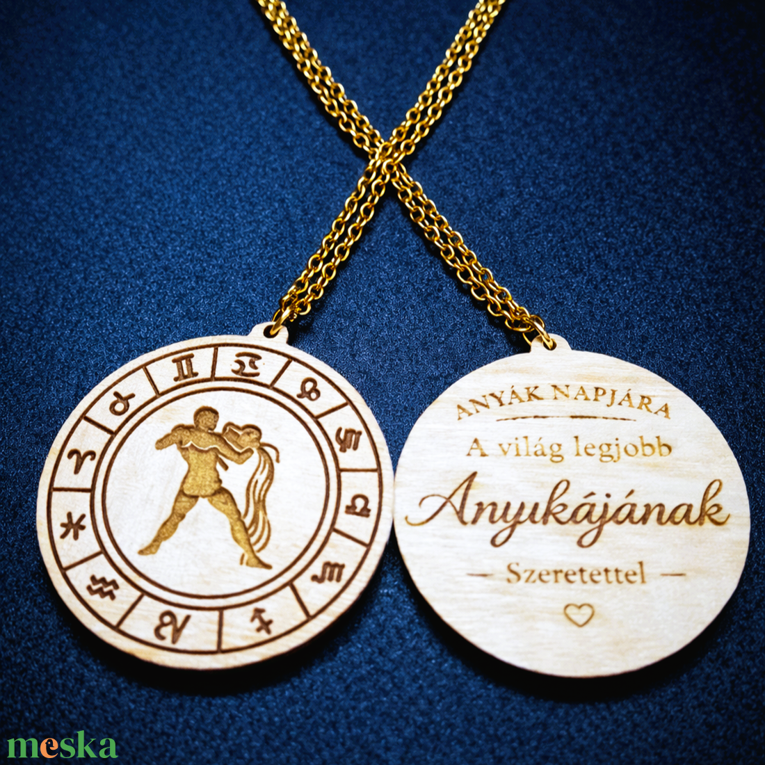 Anyák napi horoszkópos nyaklánc � Vízöntő medál, 18K aranyozott nemesacél lánccal - ékszer - nyaklánc - medálos nyaklánc - Meska.hu