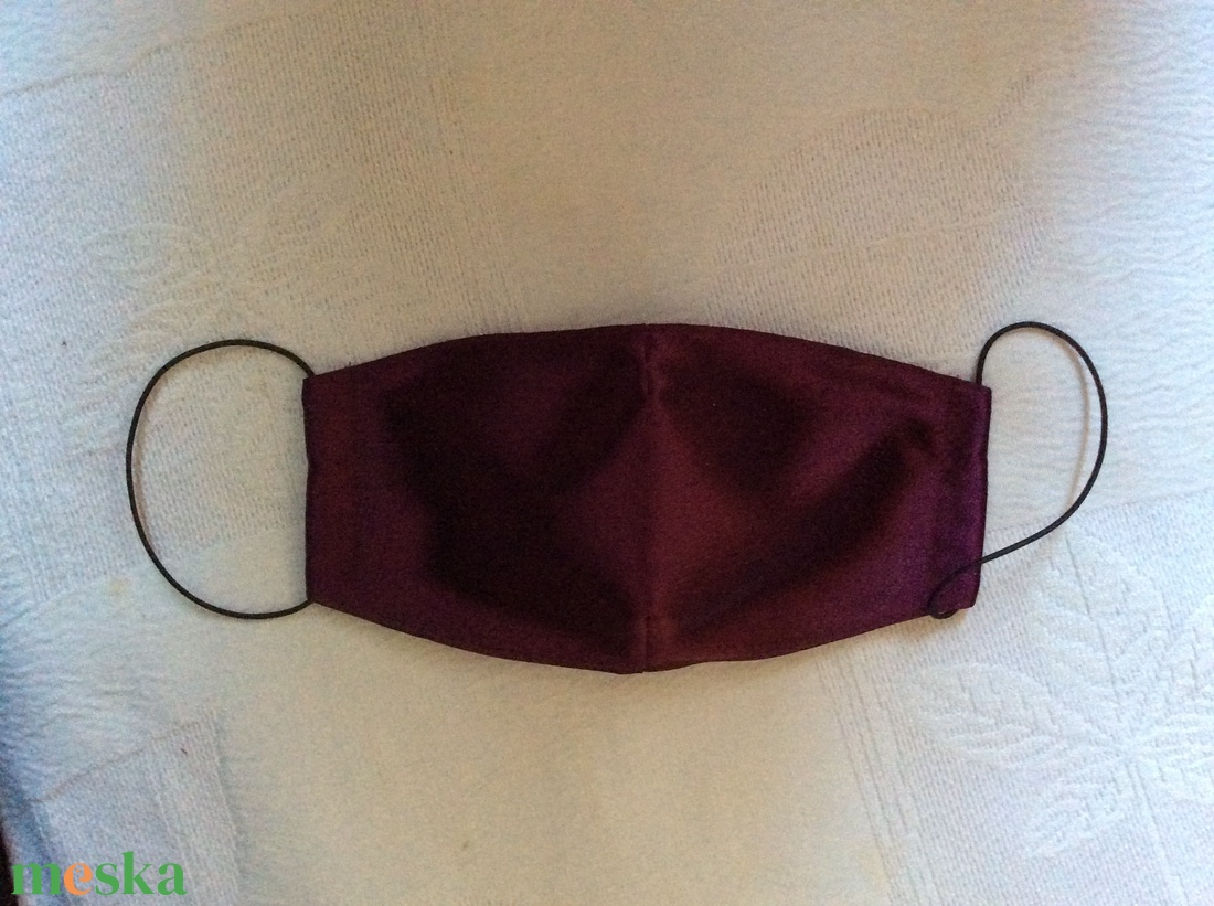 Szatén biborbordó maszk - ruha & divat - maszk, arcmaszk - női - Meska.hu