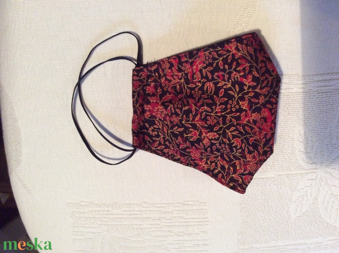 Aranyindás,piros-fekete textil maszk - ruha & divat - maszk, arcmaszk - női - Meska.hu Aranyindás,piros-fekete textil maszk - ruha & divat - maszk, arcmaszk - női - Meska.hu