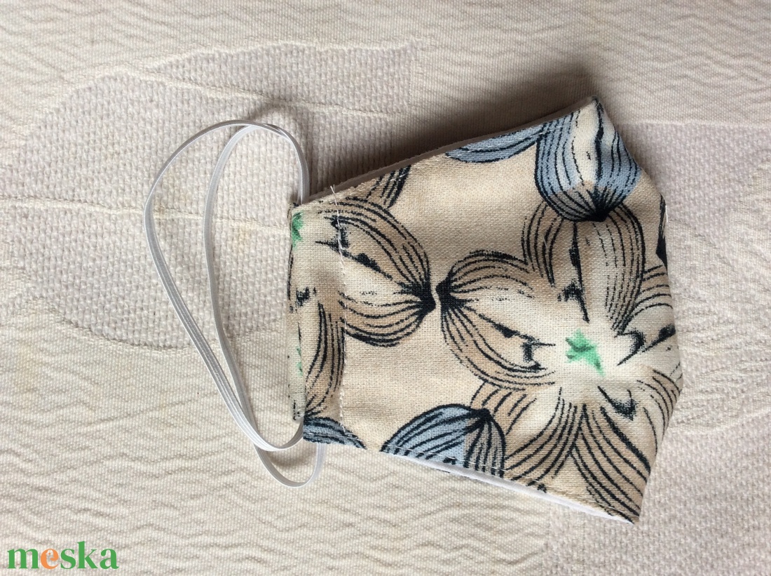 Nagyvirágos textil maszk - ruha & divat - maszk, arcmaszk - női - Meska.hu