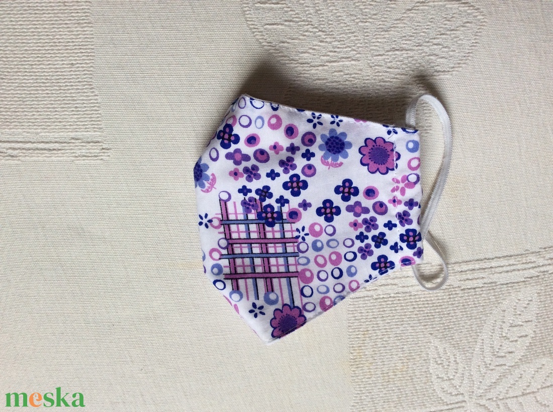Lila,kék,virágos maszk - ruha & divat - maszk, arcmaszk - női - Meska.hu