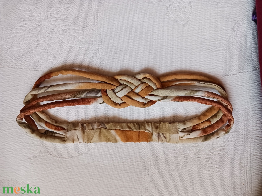Barnamintás,fonott elejű fejpánt - ruha & divat - sál, sapka, kendő - fejpánt - Meska.hu Barnamintás,fonott elejű fejpánt - ruha & divat - sál, sapka, kendő - fejpánt - Meska.hu