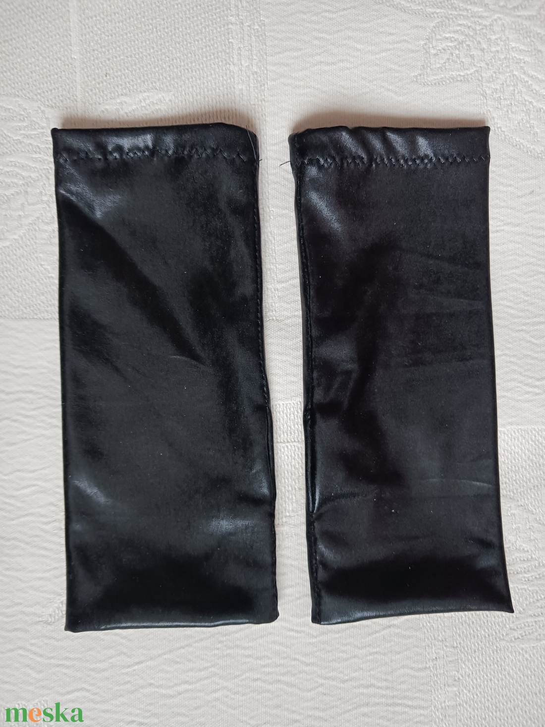 Baglyos bézs kesztyű  - ruha & divat - sál, sapka, kendő - kesztyű - Meska.hu