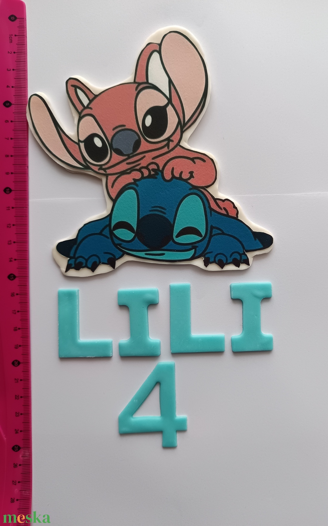 Tortadísz egyedi névvel - otthon & életmód - konyhafelszerelés, tálalás - sütés, főzés - sütidísz - Meska.hu