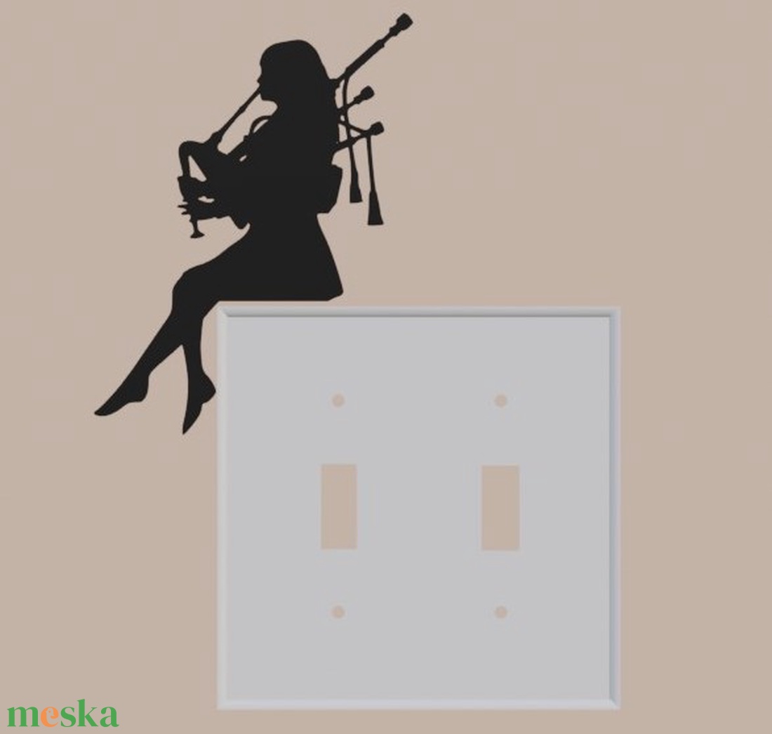 Dudás lány kapcsolódísz � 3D nyomtatott, PLA, kb. 6�6 cm, zene és hangulat a faladon - otthon & életmód - dekoráció - fali és függő dekoráció - falra akasztható dekor - Meska.hu