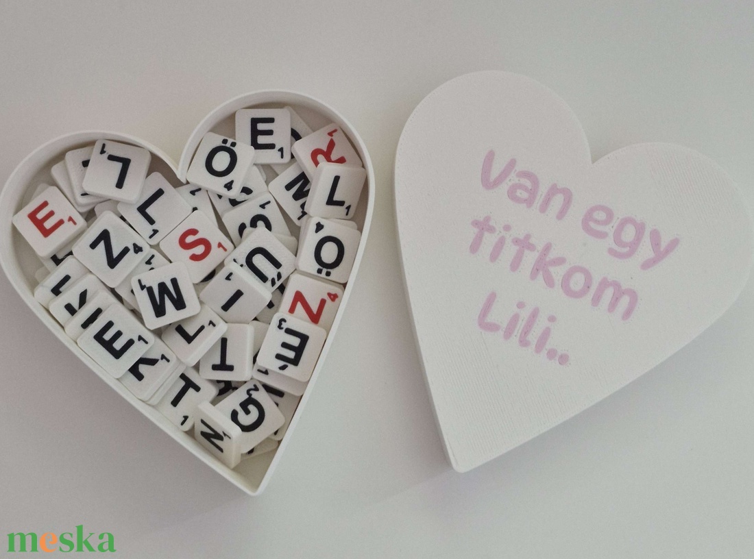 Valentin nap scrabble ajándék - egyedi feliratokkal, egyedi díszdobozban - játék & sport - puzzle - kirakó, kocka kirakó - Meska.hu