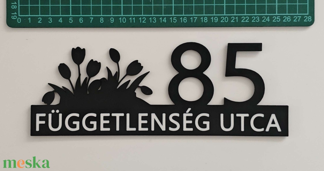 Egyedi tulipános házszám - kültéri házszám, UV-álló ASA - otthon & életmód - ház & kert - házszám - Meska.hu