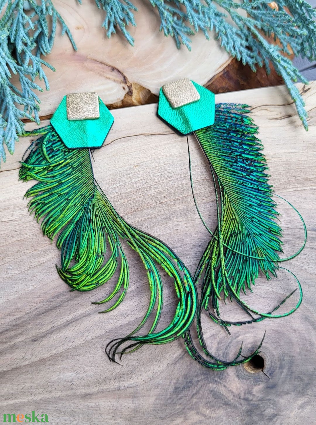 Green Peacock Toll Fülbevaló - ékszer - fülbevaló - lógó fülbevaló - Meska.hu Green Peacock Toll Fülbevaló - ékszer - fülbevaló - lógó fülbevaló - Meska.hu