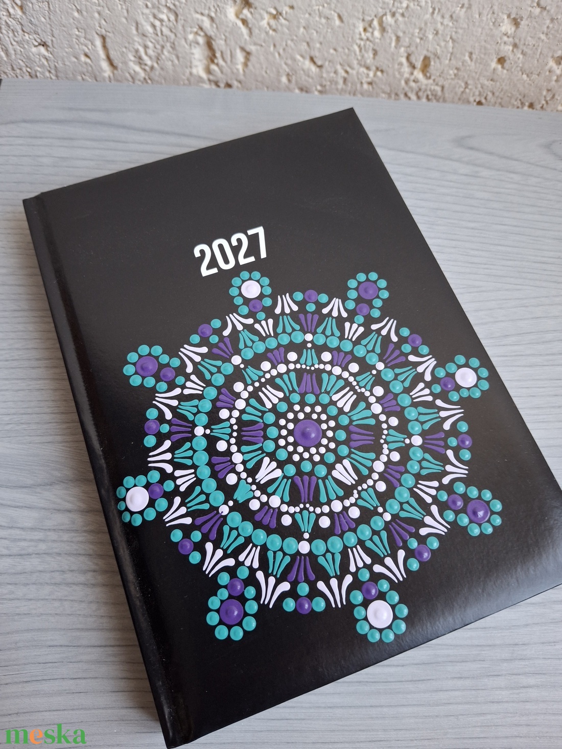Mandala mintás 2027 Határidő-napló � Kézzel festett egyedi napló, ajándék nőknek - otthon & életmód - papír, írószer - jegyzetfüzet & napló - Meska.hu