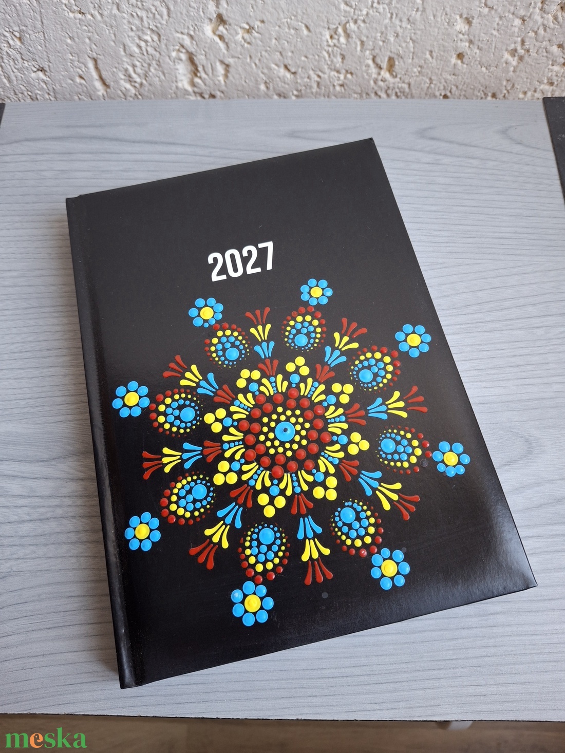 Mandala mintás 2027 Határidő-napló � Kézzel festett egyedi napló, ajándék nőknek - otthon & életmód - papír, írószer - jegyzetfüzet & napló - Meska.hu