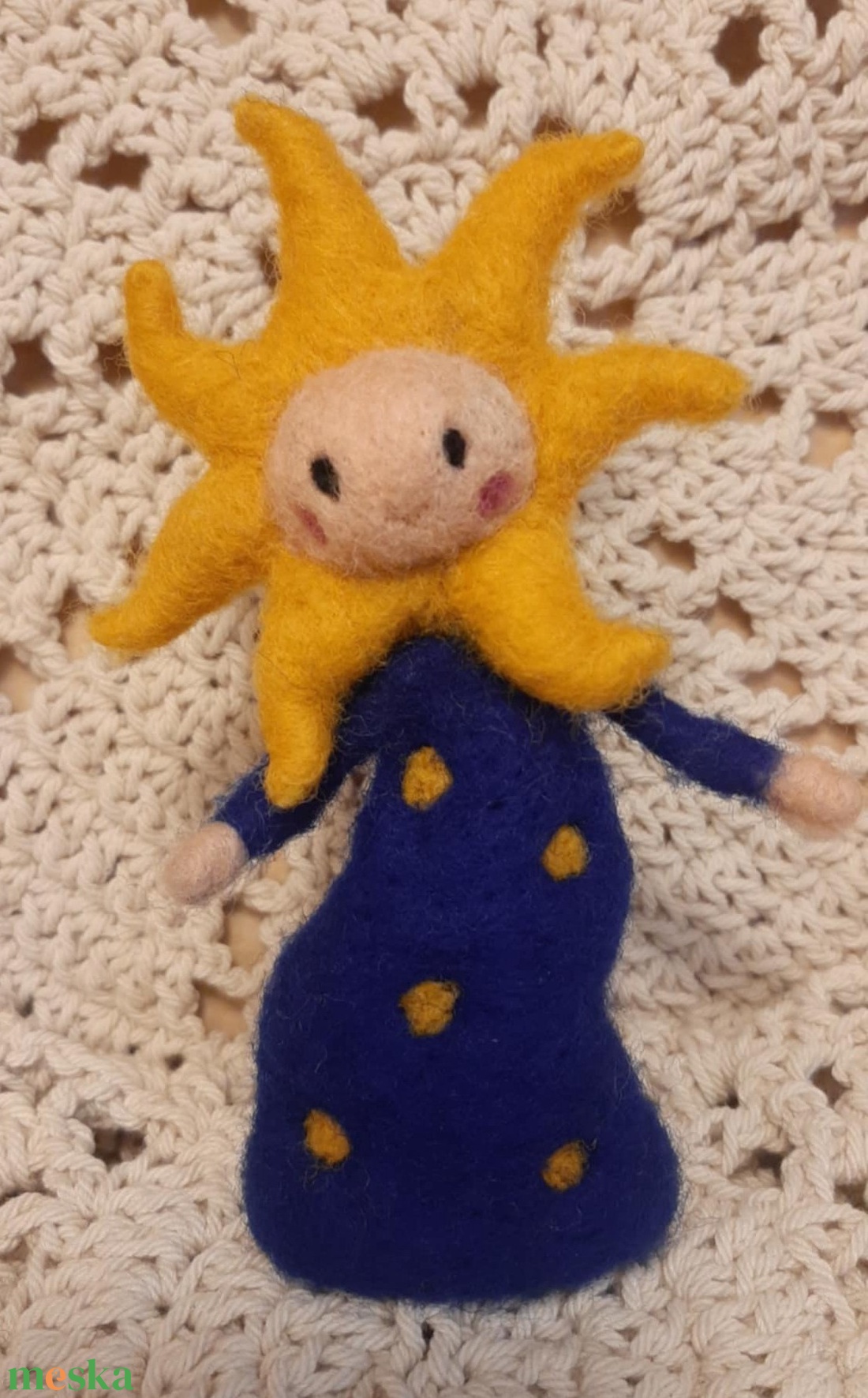 Tűnemez napocska manó égbolt ruhában - otthon & életmód - dekoráció - manók - Meska.hu