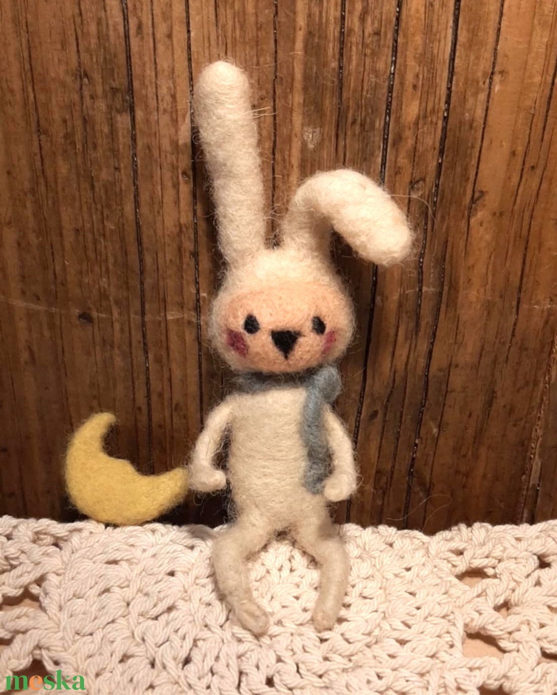 Tűnemez nyuszi holddal - otthon & életmód - dekoráció - manók - Meska.hu