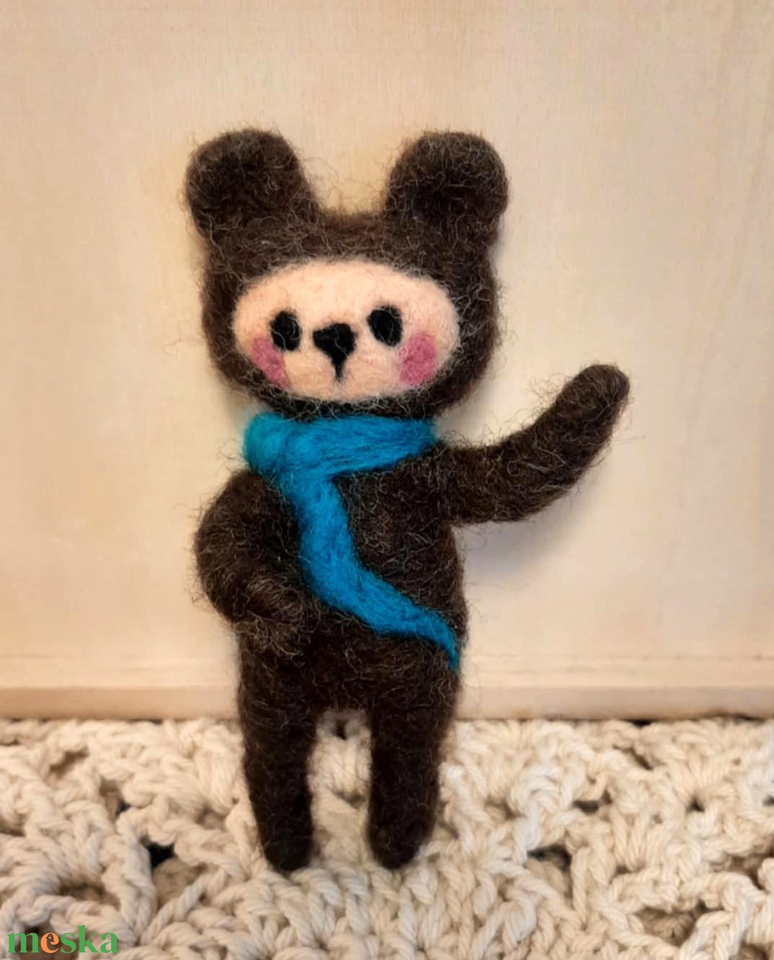 Sálas mackó - otthon & életmód - dekoráció - manók - Meska.hu