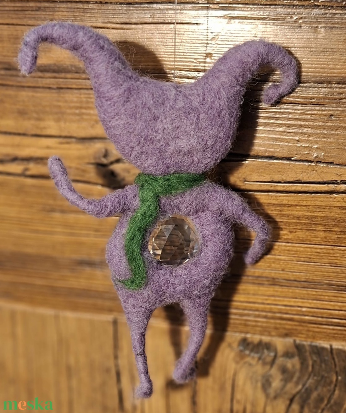 Napfényfogó lila manó - otthon & életmód - dekoráció - fali és függő dekoráció - függődísz - Meska.hu