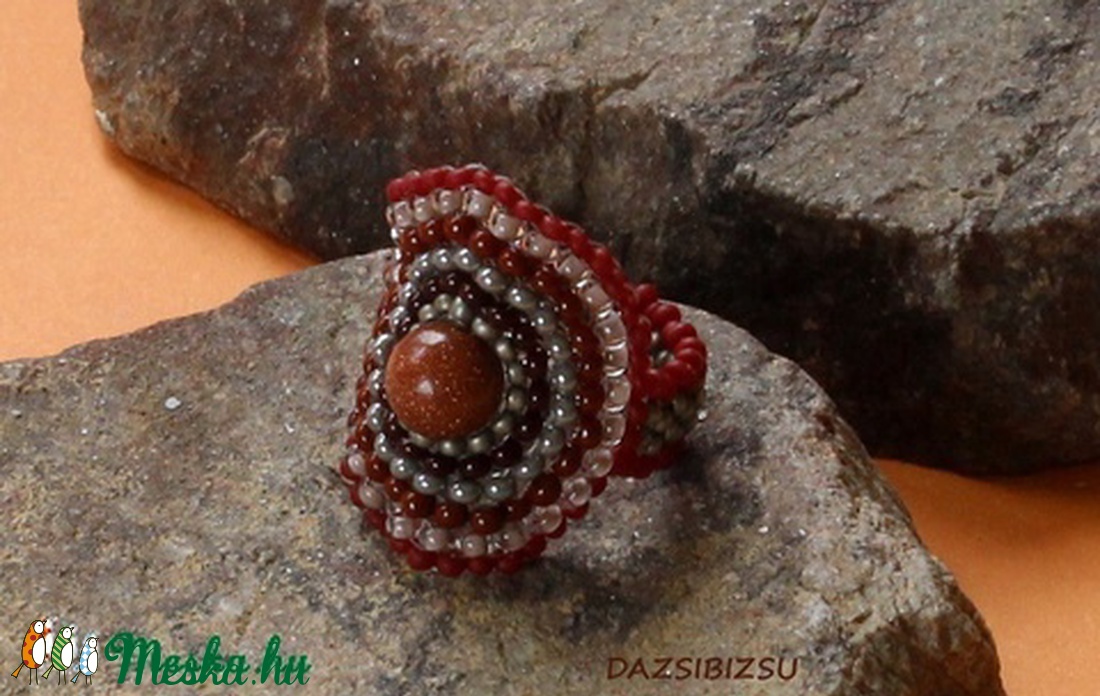 Jupiter gyűrűje -  - Meska.hu