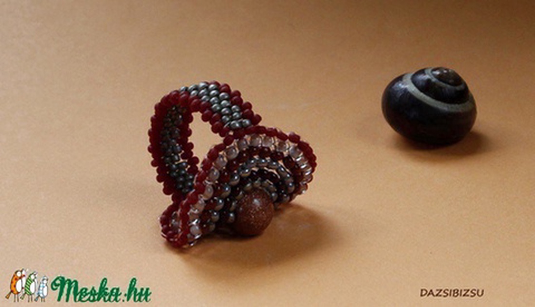 Jupiter gyűrűje -  - Meska.hu