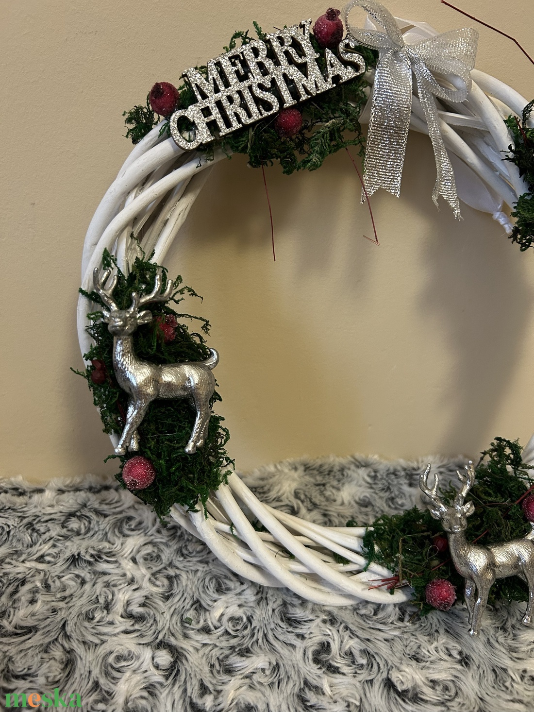 Ezüstszarvas karácsonyi koszorú - karácsony - karácsonyi lakásdekoráció - karácsonyi lakásdíszek - Meska.hu