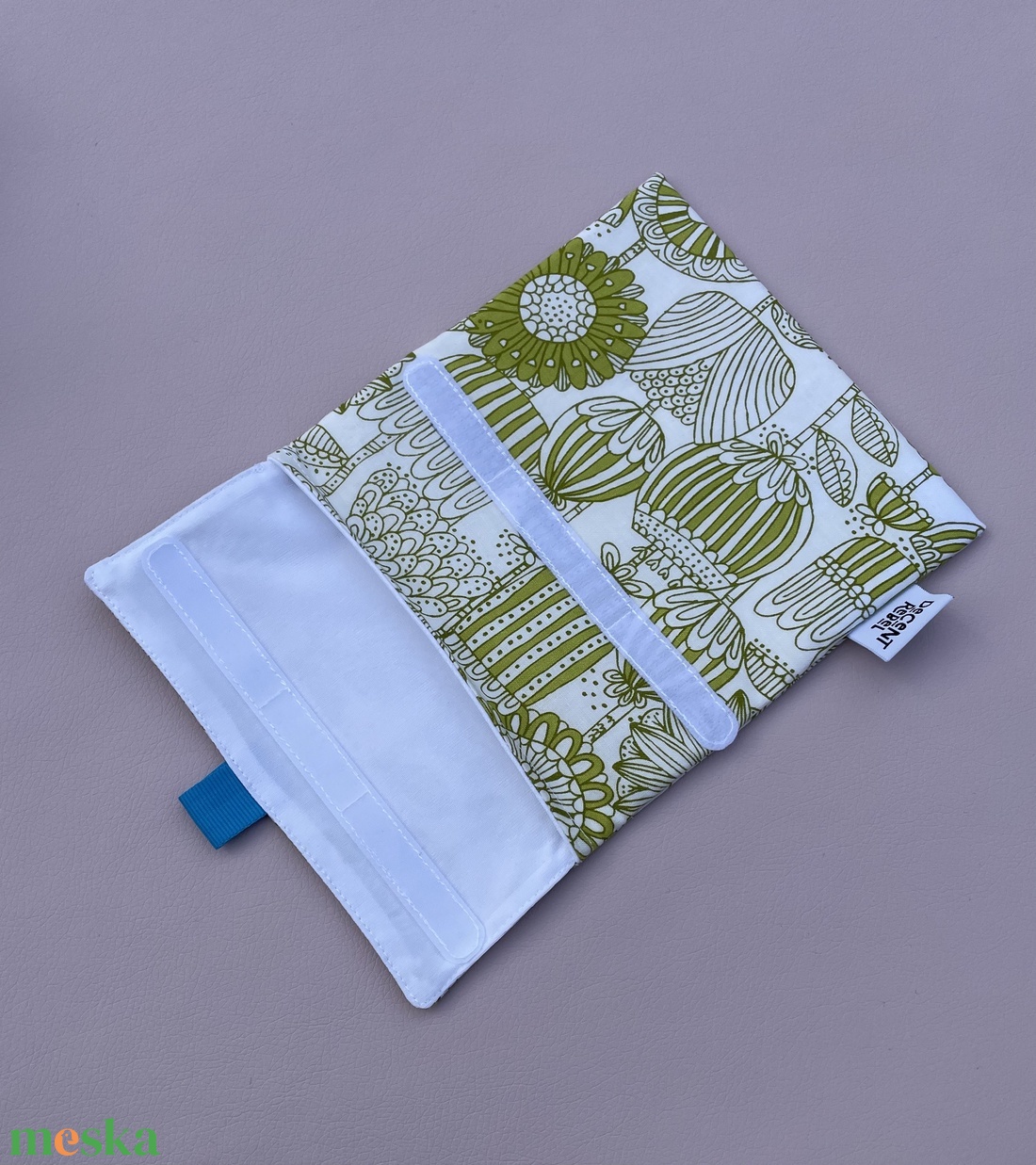Uzsonnás tasak - fehér-zöld nagy virág mintás/kék - táska & tok - uzsonna- & ebéd tartó - szendvics csomagoló - Meska.hu