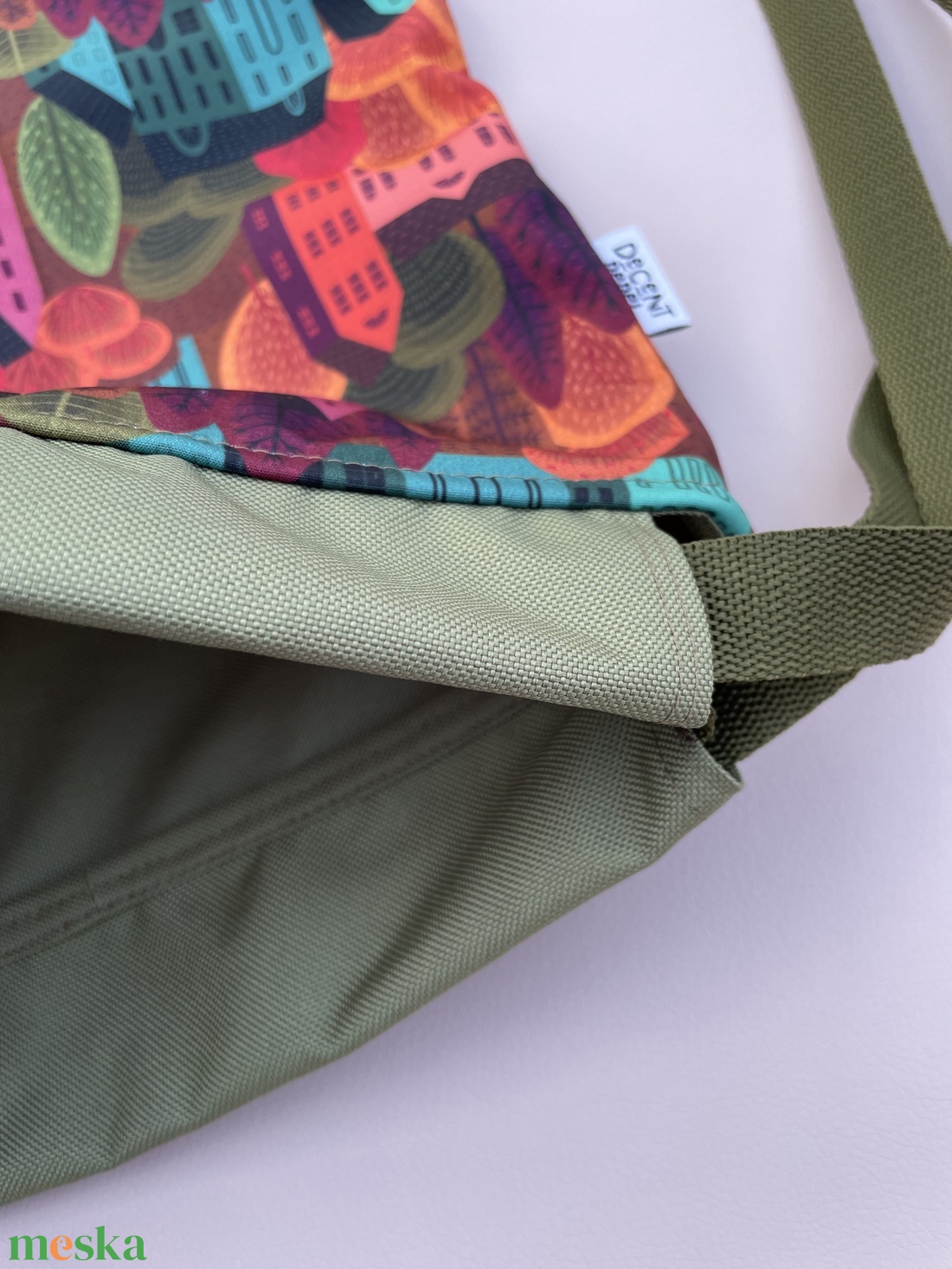 Összehúzható hátizsák őszies házas softshell anyagból, zöld gyöngyvászonból, zöld pánttal - táska & tok - hátizsák - tornazsák, gymbag - Meska.hu