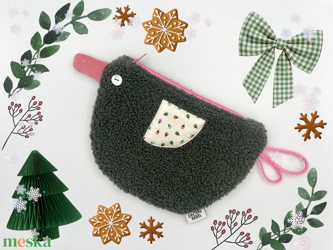 Kacsa haver pipere táska - sötétzöld buklé/bogyós termések - táska & tok - neszesszer - Meska.hu