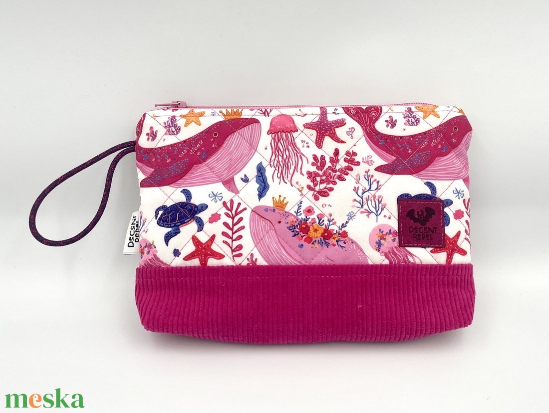 Rózsaszín, steppelt, bálnás pipere táska magenta korddal - táska & tok - neszesszer - Meska.hu