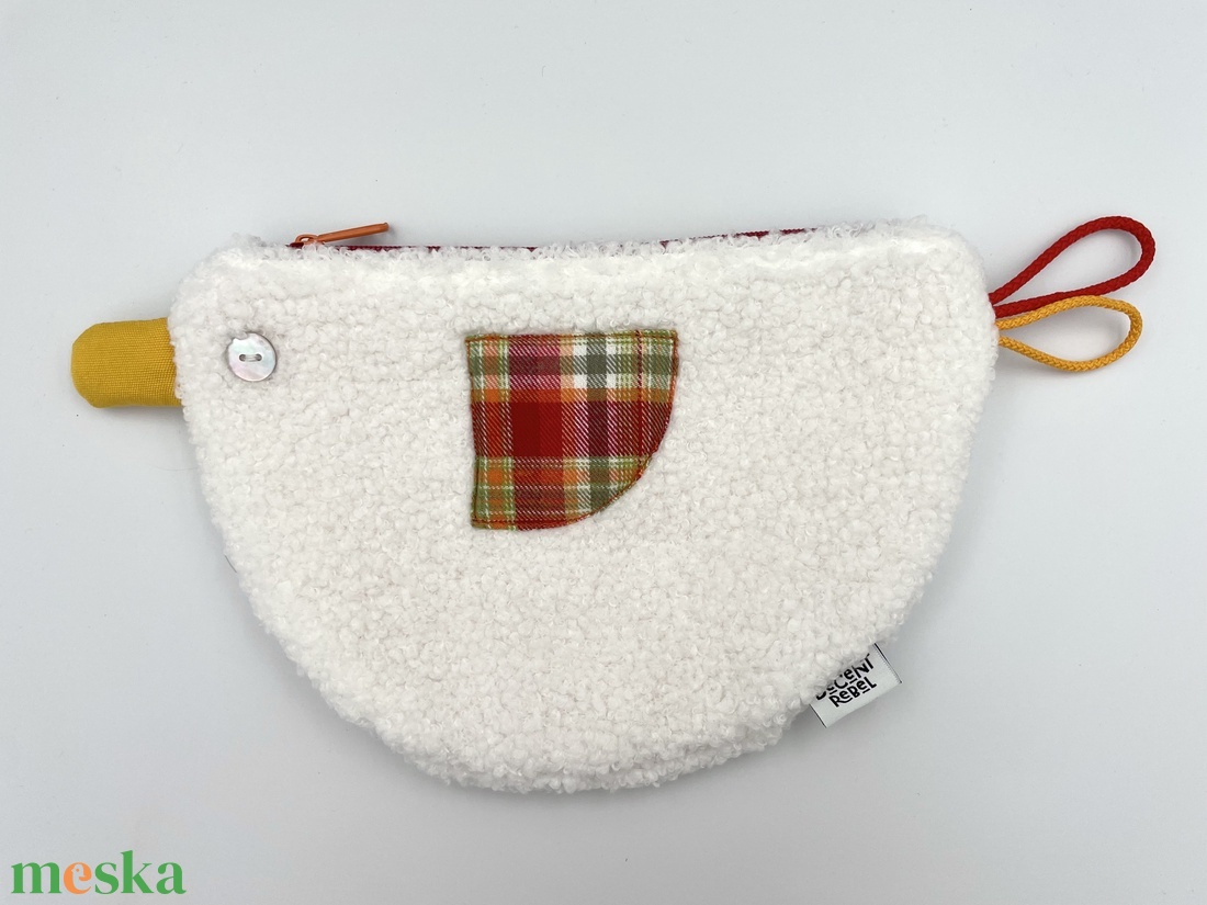 Kacsa haver pipere táska - fehér buklé/kockás, sárga csőr - táska & tok - neszesszer - Meska.hu