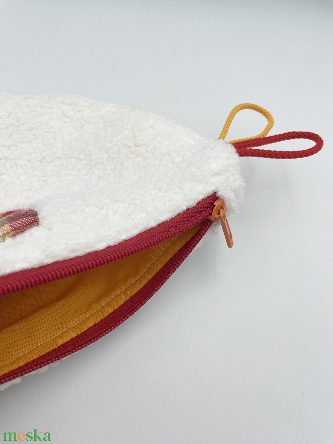 Kacsa haver pipere táska - fehér buklé/kockás, sárga csőr - táska & tok - neszesszer - Meska.hu