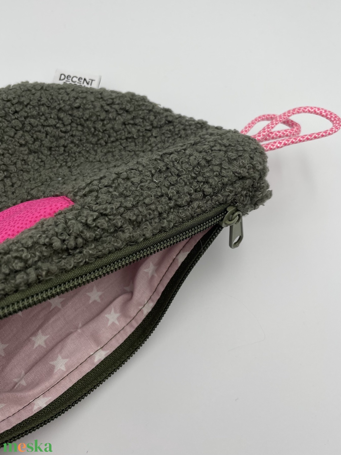 Kacsa haver pipere táska - zöld buklé/magenta - táska & tok - neszesszer - Meska.hu