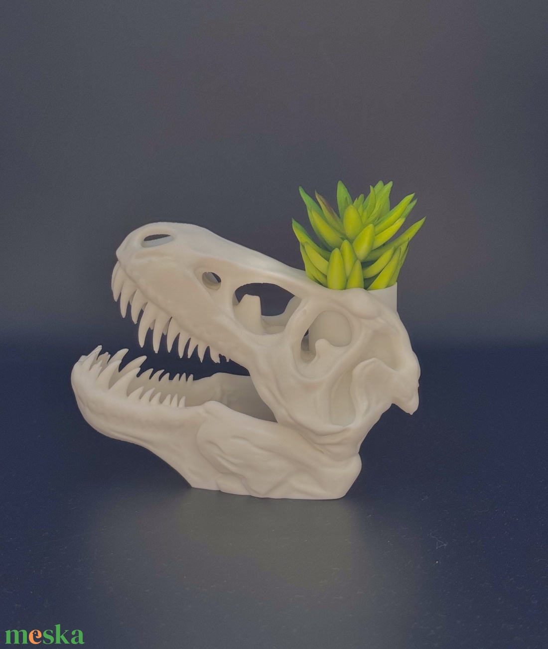 T-Rex dinoszaurusz figura Egyedi dekorációs kaspó - otthon & életmód - dekoráció - virágdísz és tartó - cserép & kaspó - Meska.hu T-Rex dinoszaurusz figura Egyedi dekorációs kaspó - otthon & életmód - dekoráció - virágdísz és tartó - cserép & kaspó - Meska.hu