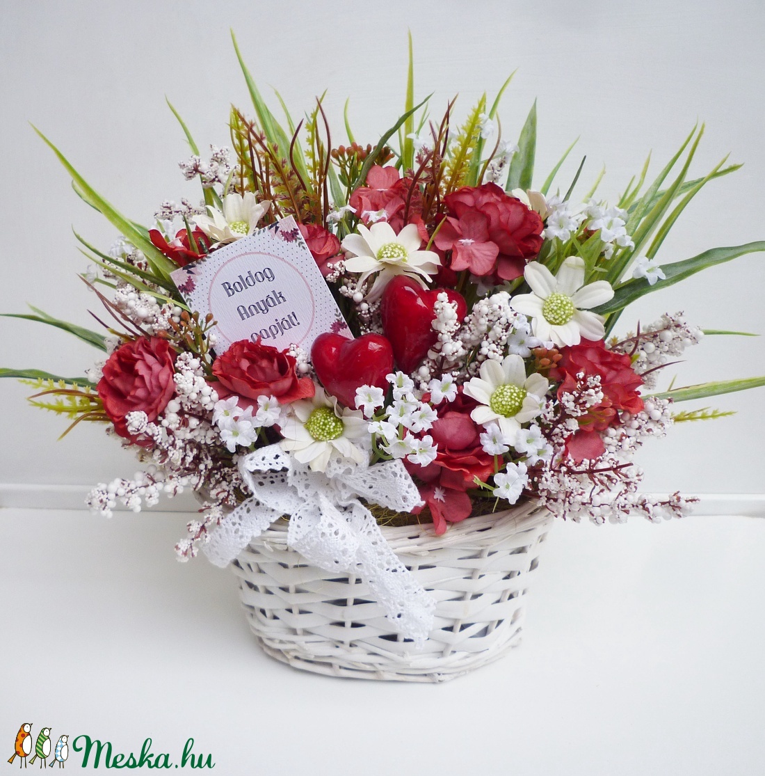 Anyák napi virág kosár szivecskékkel  - otthon & életmód - dekoráció - Meska.hu