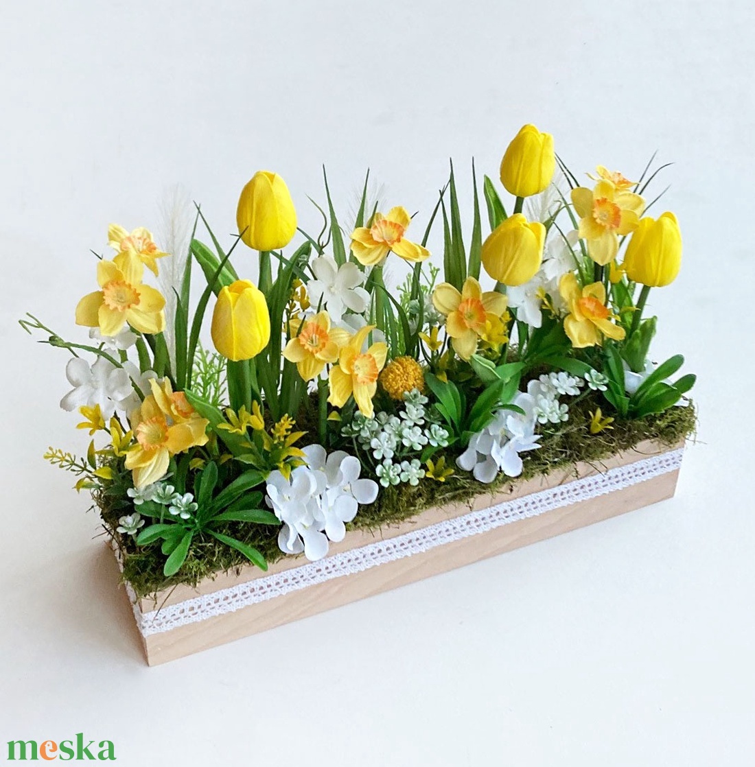 Tulipános tavaszi virágláda - otthon & életmód - dekoráció - asztal és polc dekoráció - asztaldísz - Meska.hu Tulipános tavaszi virágláda - otthon & életmód - dekoráció - asztal és polc dekoráció - asztaldísz - Meska.hu
