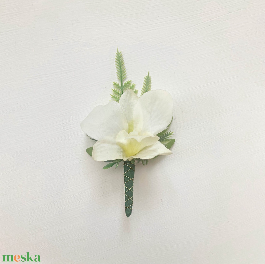 Élethű orchideás vőlegény kitűző - esküvő - kiegészítők - kitűző - Meska.hu Élethű orchideás vőlegény kitűző - esküvő - kiegészítők - kitűző - Meska.hu