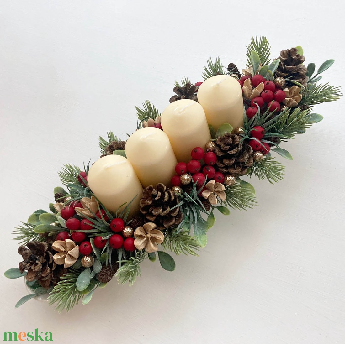Karácsonyi asztaldísz piros krém - karácsony - adventi díszek - adventi koszorú - Meska.hu Karácsonyi asztaldísz piros krém - karácsony - adventi díszek - adventi koszorú - Meska.hu